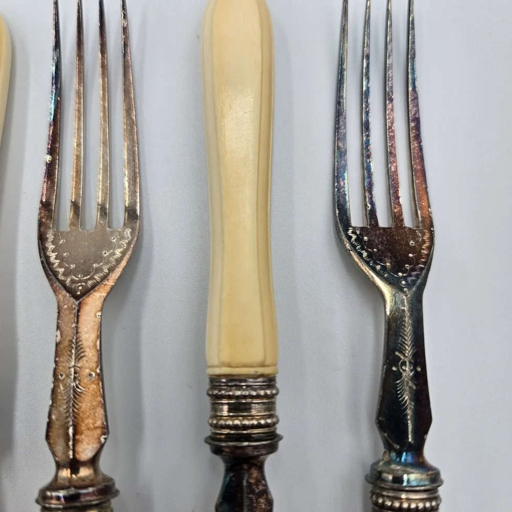 Vintage Dinner Fish Fork Set‎ EPNS Ornate Design 6 Pc Rare Set Celluloid